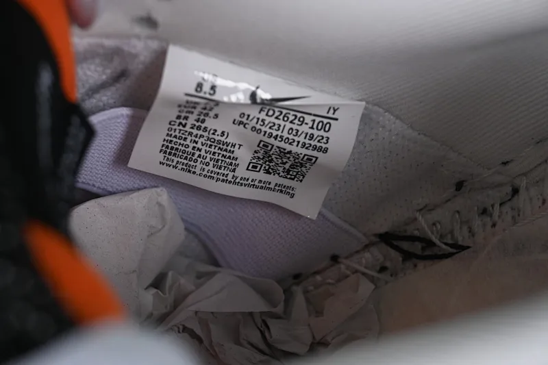 All categories Nk SB Dunk series Nk SB Dunk Low low-top sneakers Z version Tightbooth x Nk SB Dunk joint model Reverse Panda SB low-top casual sports skateboard shoes FD2629-100